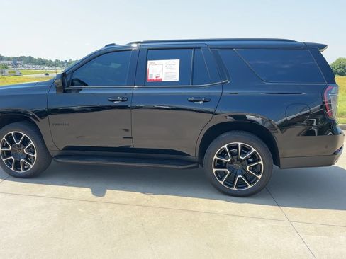 Used 2026 Chevrolet Tahoe RST AWD/4WD image 6