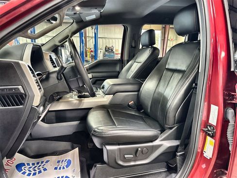 Used 2020 Ford F150 Lariat image 12