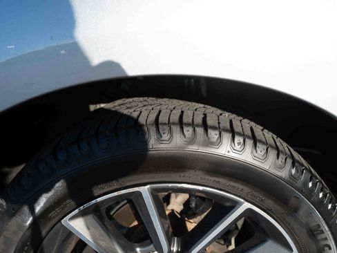 Certified 2021 Honda Accord EX-L image 29