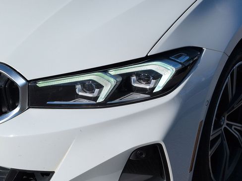 Certified 2024 BMW 330i Sedan w/ Premium Package image 6