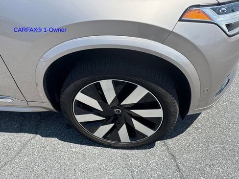 Certified 2025 Volvo XC90 T8 Ultra w/ Protection Package AWD/4WD image 2
