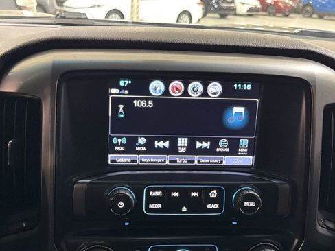 Used 2018 Chevrolet Silverado 1500 LT w/ All Star Edition AWD/4WD image 31