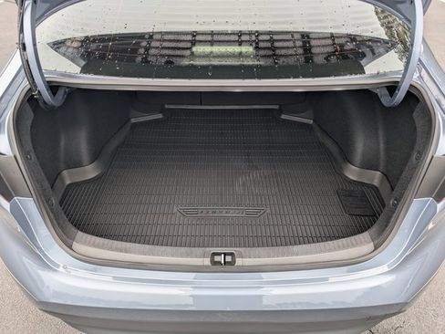 Used 2025 Toyota Corolla LE image 16