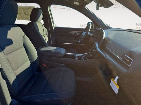 New 2026 Chevrolet Traverse LT image 15