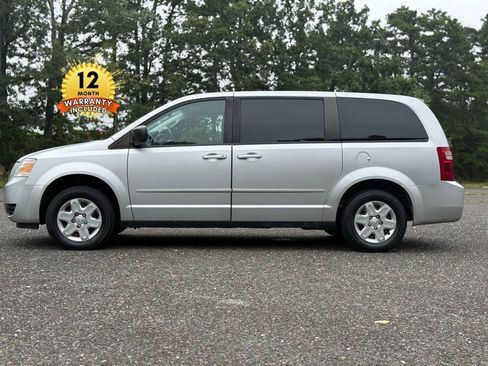 Used 2010 Dodge Grand Caravan SE w/ Climate Group image 53