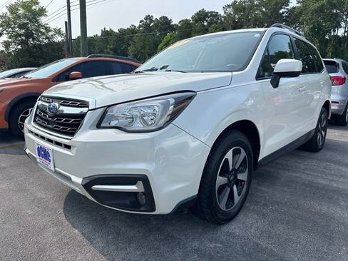 Used 2018 Subaru Forester 2.5i Premium AWD/4WD image 5