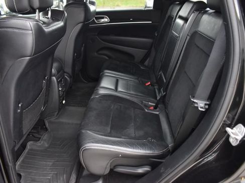 Used 2012 Jeep Grand Cherokee SRT8 w/ Luxury Group II AWD/4WD image 21