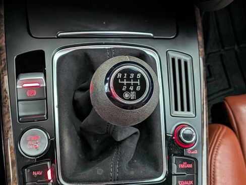 Used 2009 Audi S5 4.2 AWD/4WD image 32