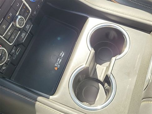 Used 2023 GMC Yukon AT4 image 13