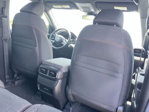Certified 2025 Honda Pilot Sport image 13