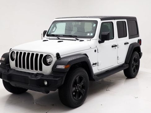 Used 2023 Jeep Wrangler Unlimited Sport AWD/4WD image 2
