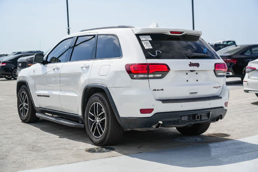 Used 2018 Jeep Grand Cherokee Trailhawk w/ Trailhawk Luxury Group AWD/4WD image 8