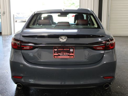 Used 2021 MAZDA MAZDA6 Carbon Edition FWD image 4