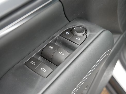 New 2026 GMC Terrain Elevation w/ Elevation Premium Package image 16