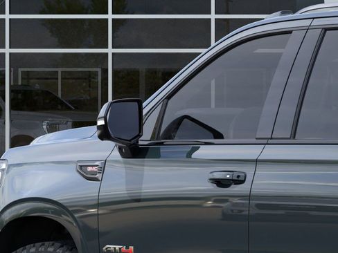 New 2026 GMC Yukon XL AT4 w/ LPO, Floor Liner Package AWD/4WD image 12