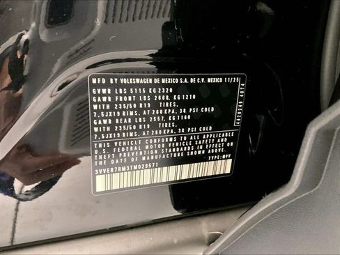 New 2026 Volkswagen Tiguan SE image 14