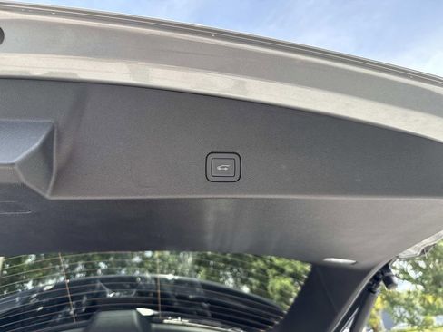 New 2025 Cadillac XT6 Premium Luxury w/ Technology Package image 12