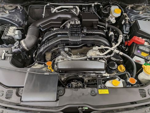 Used 2019 Subaru Crosstrek 2.0i Premium w/ Popular Package #3 AWD/4WD image 32