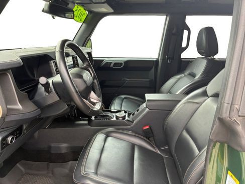 Used 2025 Ford Bronco Badlands AWD/4WD image 13