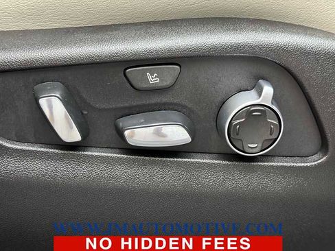 Used 2020 Cadillac XT4 Premium Luxury image 22