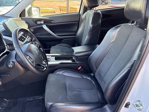 Used 2025 Mitsubishi Eclipse Cross SE AWD/4WD image 5