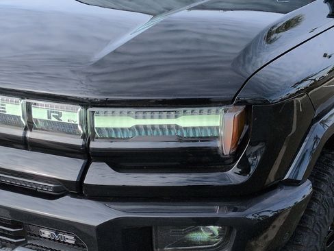 Used 2024 GMC Hummer EV 3X w/ Extreme Off-Road Package image 6