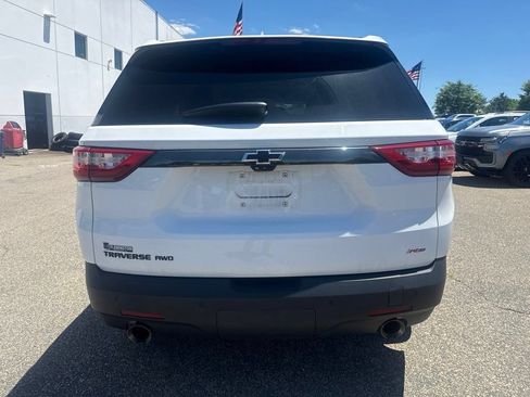 Used 2021 Chevrolet Traverse RS AWD/4WD image 9
