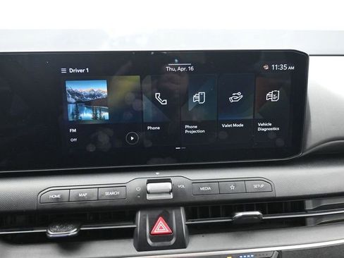 Used 2025 Kia K4 LXS image 21