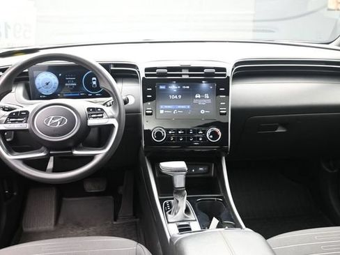 Used 2023 Hyundai Santa Cruz SEL w/ Activity Package AWD/4WD image 9