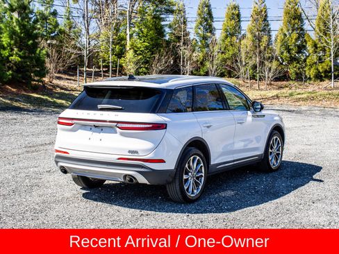 Used 2021 Lincoln Corsair AWD w/ Premium Package image 7