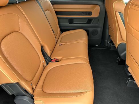 New 2025 Volkswagen ID. Buzz Pro S image 5