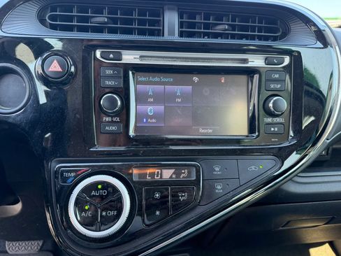Used 2018 Toyota Prius C One w/ Carpet Mat Package FWD image 21