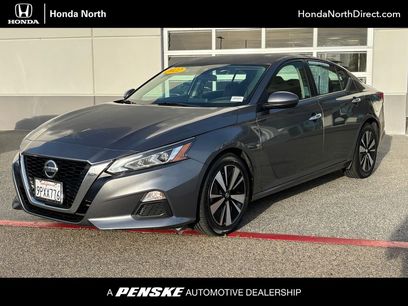 Used 2022 Nissan Altima 2.5 SV