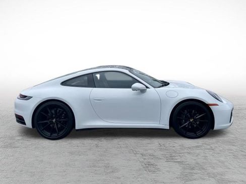 Used 2024 Porsche 911 Carrera 4 image 4