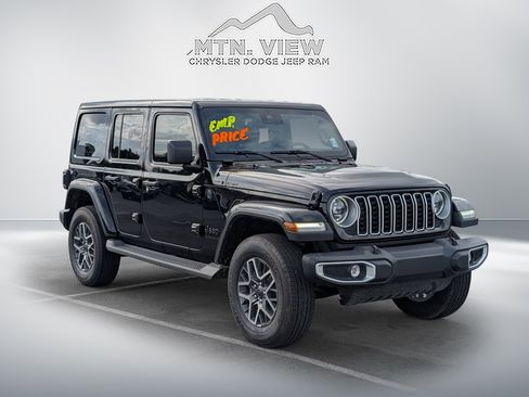 New 2025 Jeep Wrangler Unlimited Sahara AWD/4WD image 2