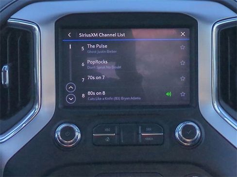 Used 2021 GMC Sierra 1500 Elevation image 18