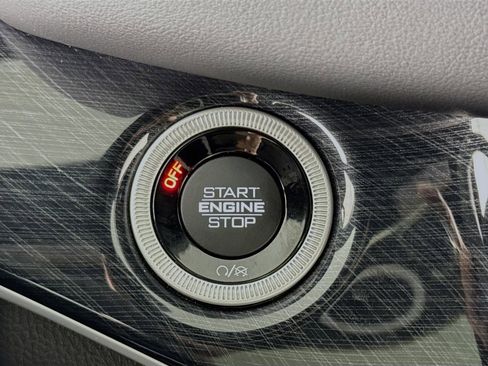 Used 2023 Jeep Grand Cherokee Trailhawk w/ Advanced Protech Group II image 37