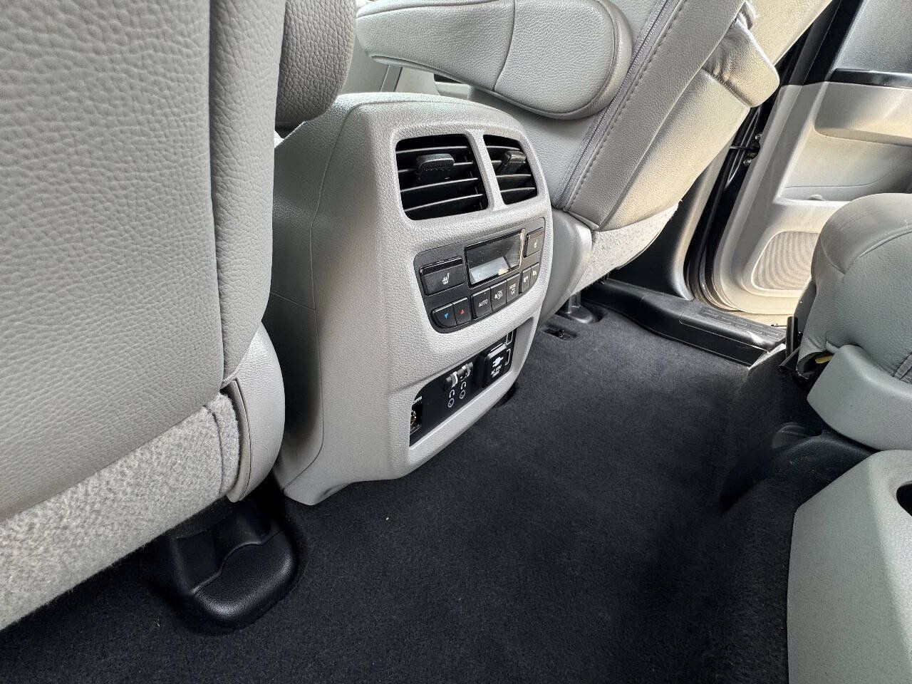 Used 2019 Honda Pilot Touring image 35