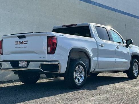 Certified 2023 GMC Sierra 1500 SLE AWD/4WD image 4