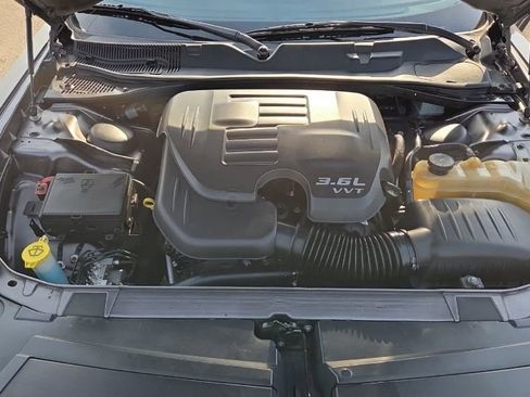 Used 2017 Dodge Challenger SXT RWD image 12