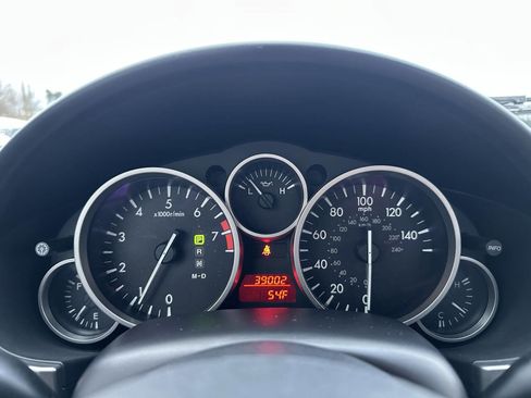 Used 2011 MAZDA MX-5 Miata Grand Touring w/ Appearance Pkg image 22