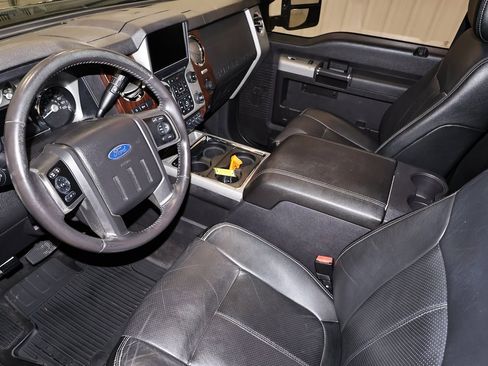 Used 2016 Ford F350 Lariat image 35
