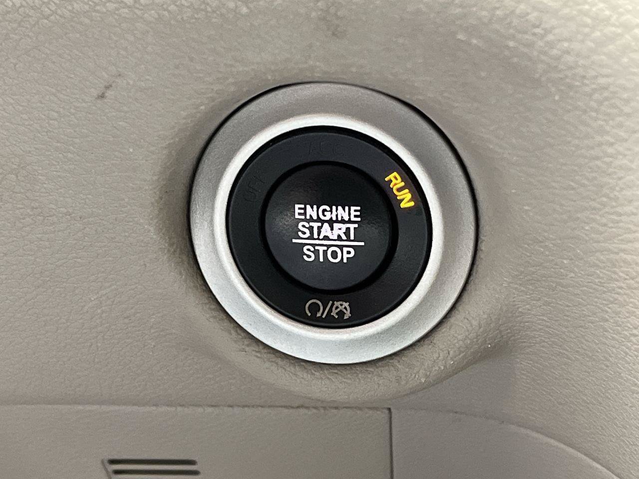 Used 2021 Chrysler Voyager Lxi FWD image 18