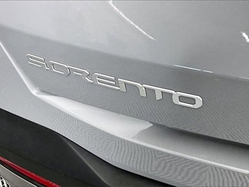 New 2026 Kia Sorento EX image 10