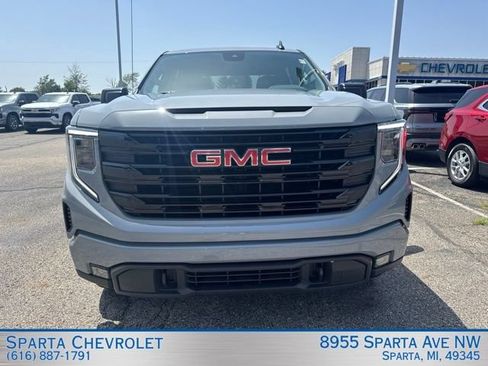 Used 2024 GMC Sierra 1500 Elevation AWD/4WD image 8