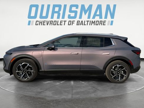 New 2026 Chevrolet Equinox EV LT image 3