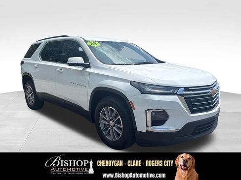 Used 2023 Chevrolet Traverse LT AWD/4WD image 14