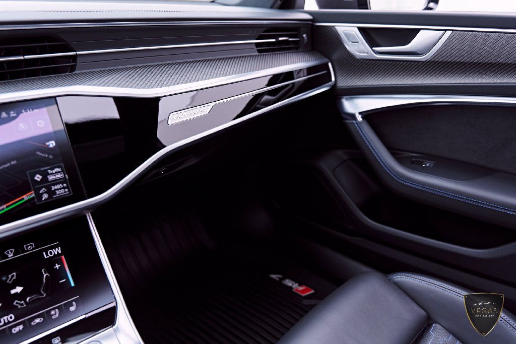 Used 2025 Audi RS 7 Performance AWD/4WD image 98
