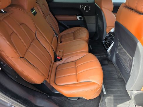 Used 2016 Land Rover Range Rover Sport Supercharged AWD/4WD image 5