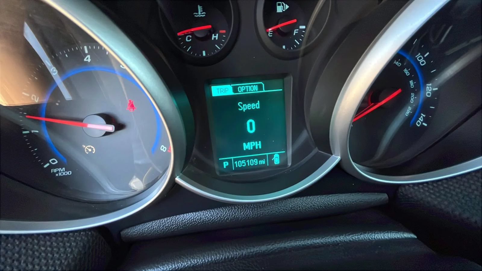 Used 2016 Chevrolet Cruze LT FWD image 12